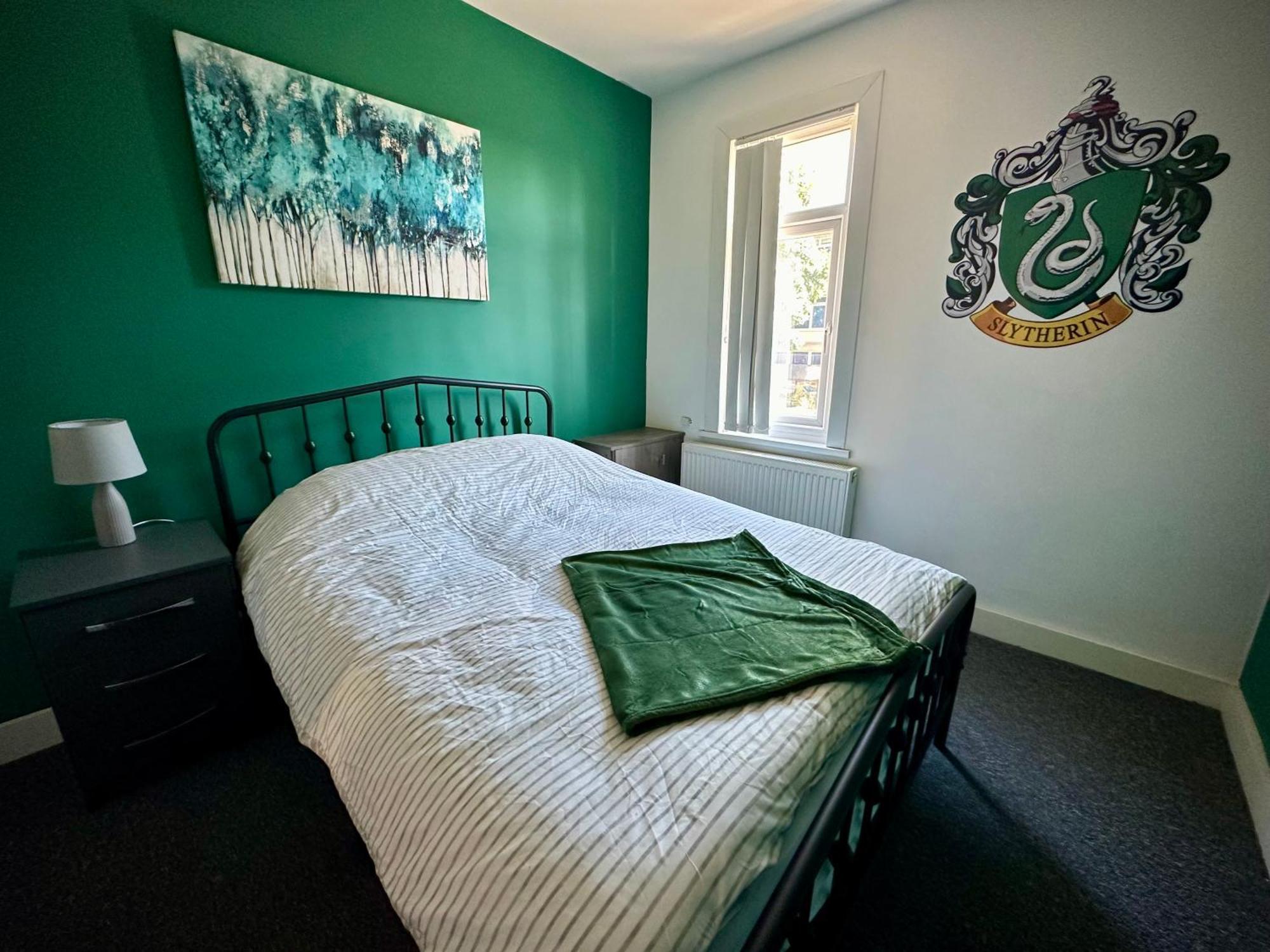 Wizards Corner Spacious 3 Bed Near Watford Junction Экстерьер фото